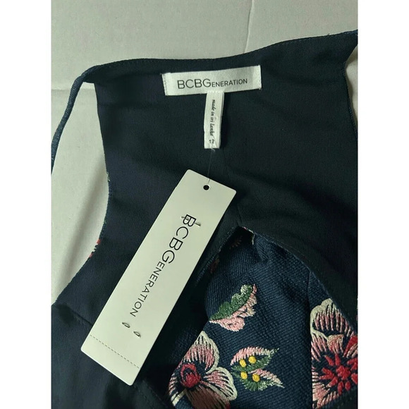 NWT Women’s Blue Floral Bodycon Mini Dress 12 - Picture 5 of 11